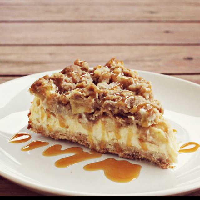 Caramel apple cheesecake – created on the CHEF CHEF app for iOS