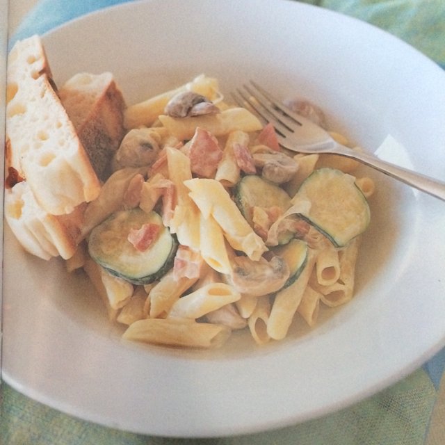 Pasta with Creamy Bacon Sauce – created on the CHEF CHEF app for iOS