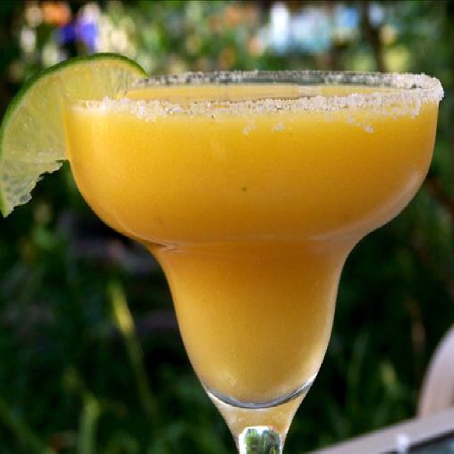 Mango margarita