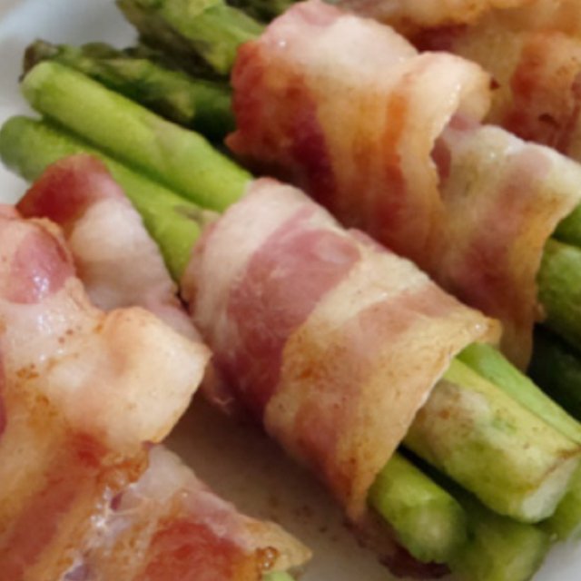 Asparges med bacon – created on the CHEF CHEF app for iOS