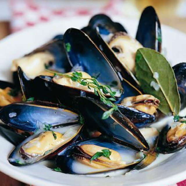 Moules Mariniere – created on the CHEF CHEF app for iOS
