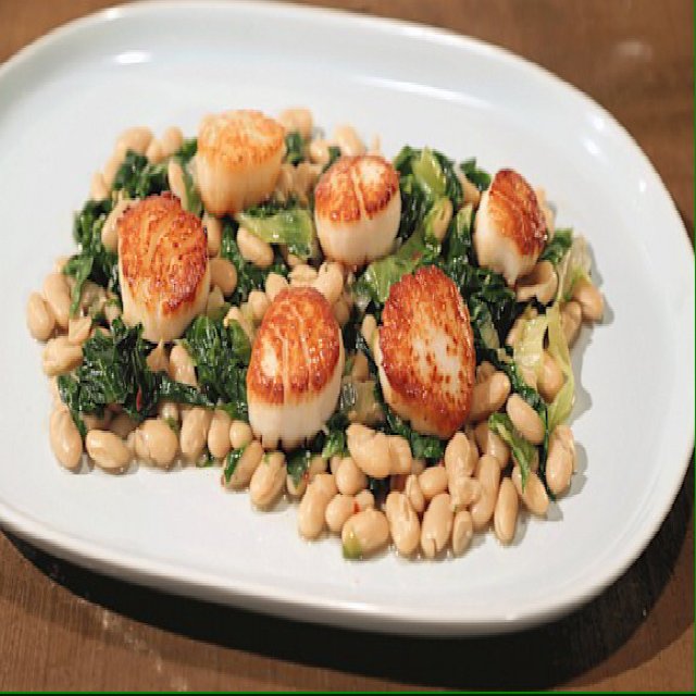 WHITE BEANS & SCALLOPS – created on the CHEF CHEF app for iOS