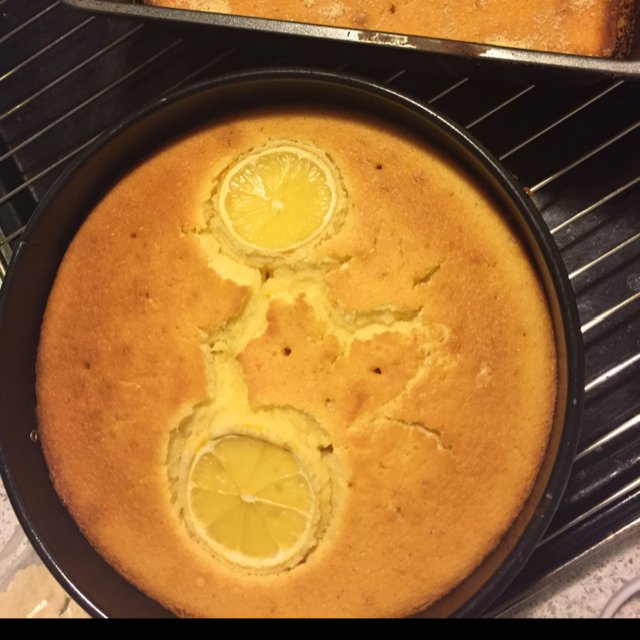 Lemon cake – created on the CHEF CHEF app for iOS