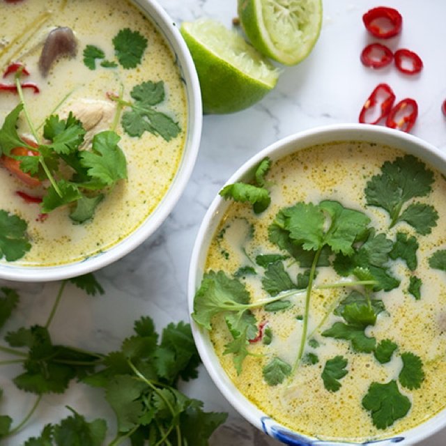 Thaisuppe med kylling – created on the CHEF CHEF app for iOS