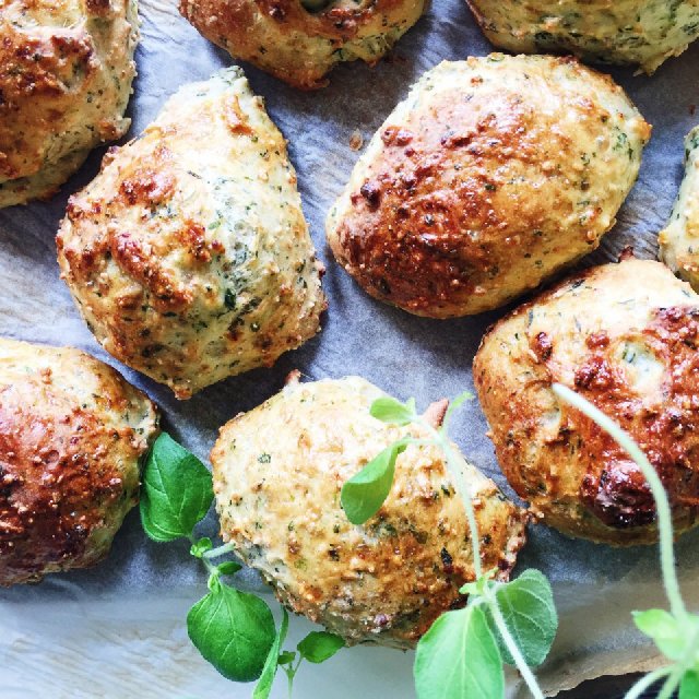 Spinatboller med hytteost – created on the CHEF CHEF app for iOS