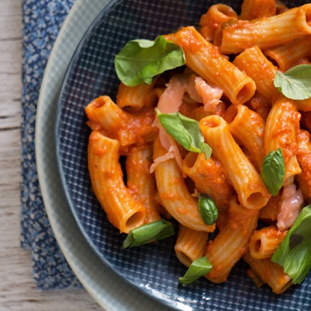 Pasta m. Tomatfløde og laks – created on the CHEF CHEF app for iOS