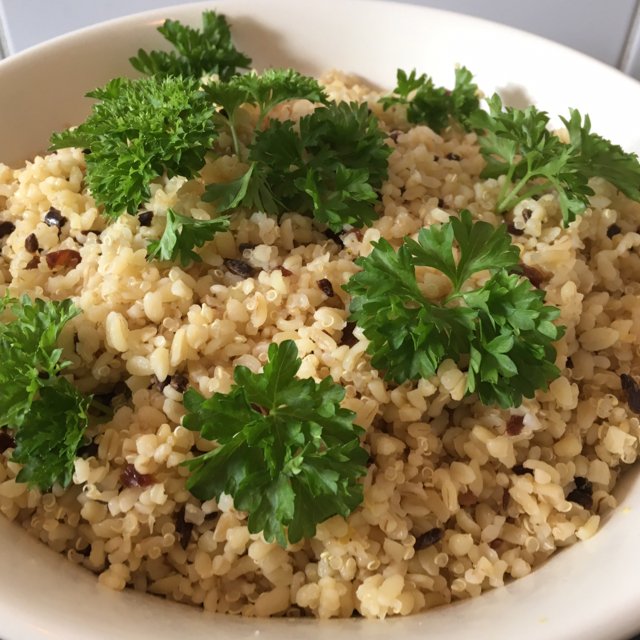 Lun og lækker bulgursalat – created on the CHEF CHEF app for iOS