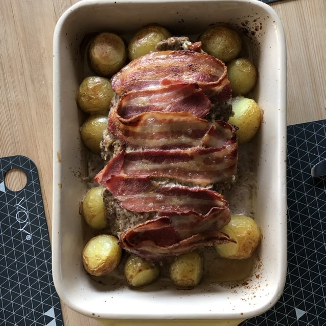 Krydret farsbrød m kartofler – created on the CHEF CHEF app for iOS