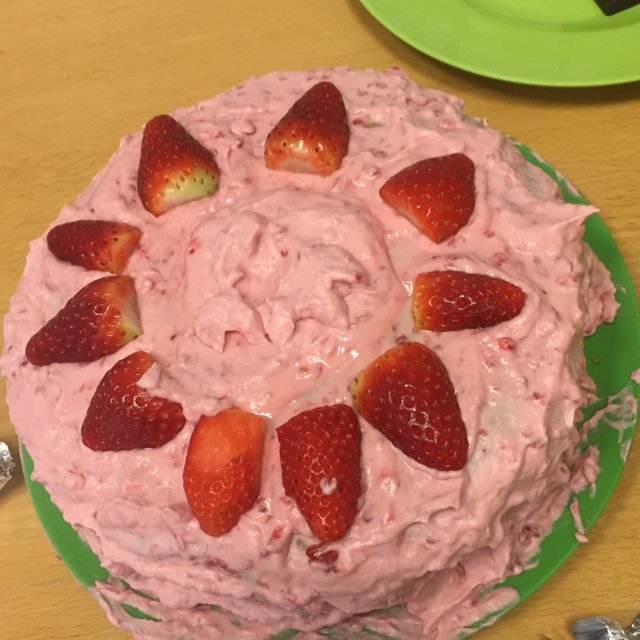 Jordbær Lagkage – created on the CHEF CHEF app for iOS