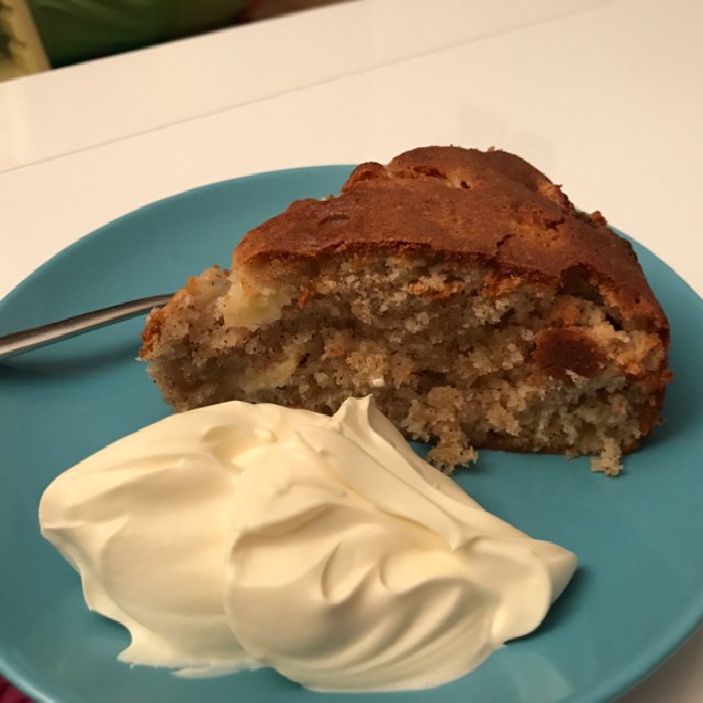 Æblekage m. marcipan/hvidchoko