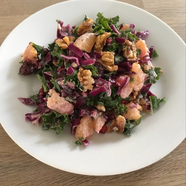 Sund grønkålssalat med rødkål  – created on the CHEF CHEF app for iOS