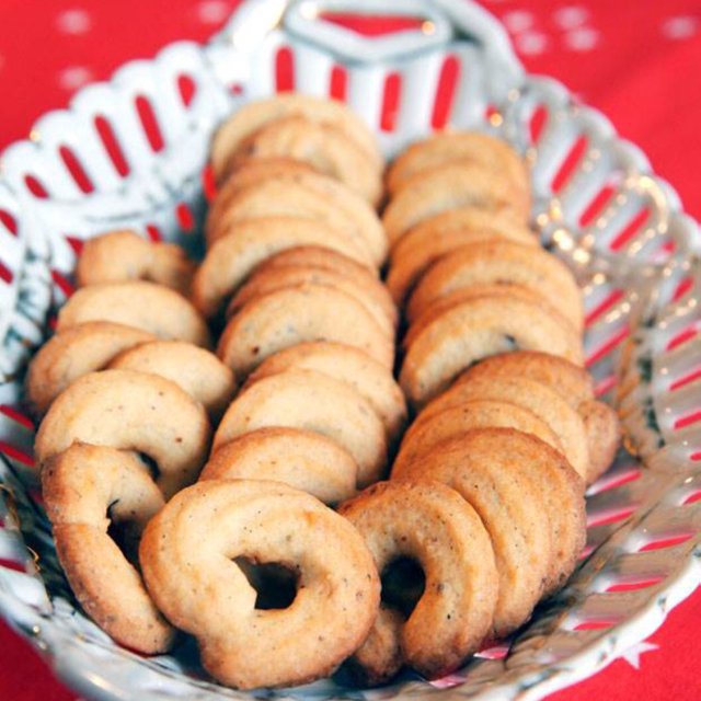 Vaniliekranse – created on the CHEF CHEF app for iOS