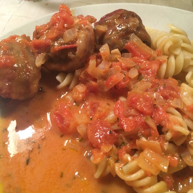 MozarellaKødboller + vin/tomat – created on the CHEF CHEF app for iOS