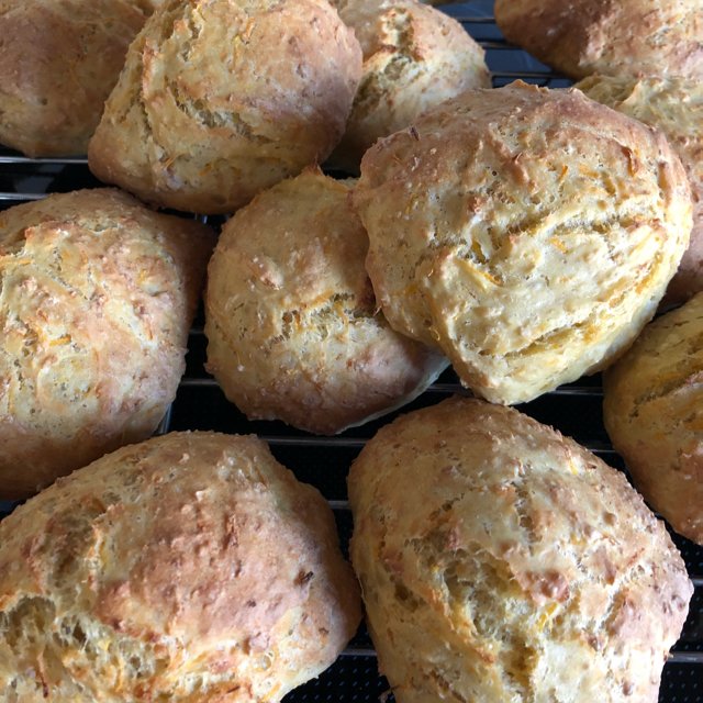 Koldhævede boller med gulerod – created on the CHEF CHEF app for iOS