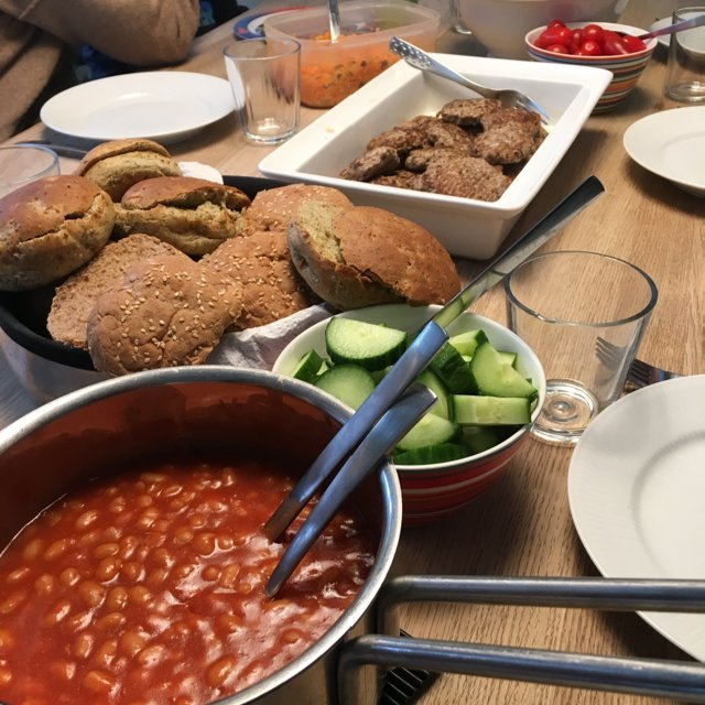 OvnBurgere med baked beans – created on the CHEF CHEF app for iOS