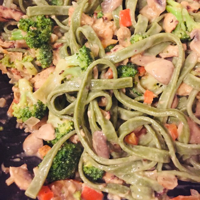 Cremet spinatpasta med svampe  – created on the CHEF CHEF app for iOS