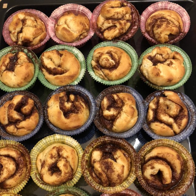 Mange megalækre kanelsnegle – created on the CHEF CHEF app for iOS