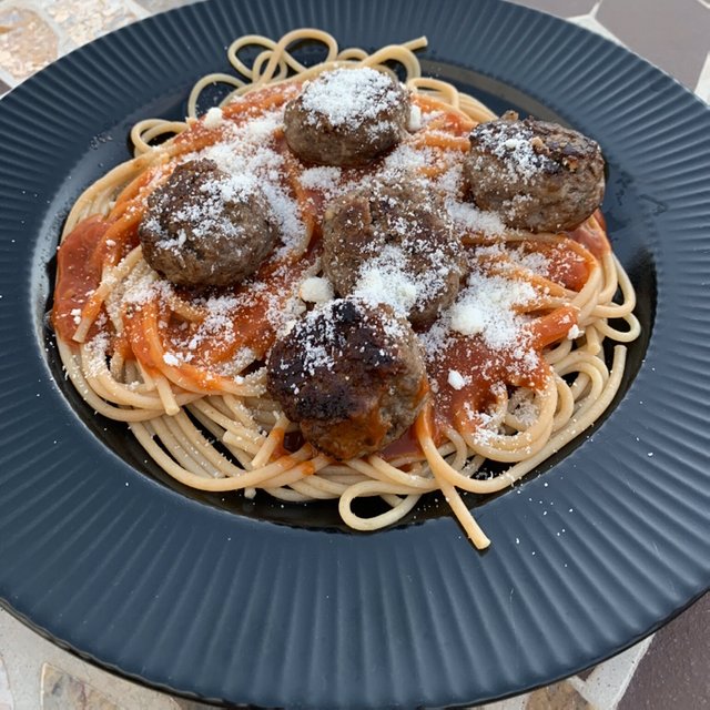 Spaghetti med kødboller  – created on the CHEF CHEF app for iOS