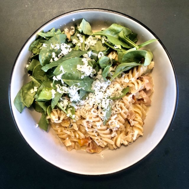 One pot med pasta og serano
