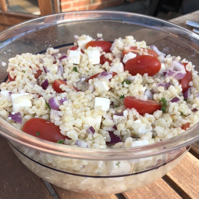 Bulgursalat med tomat og feta – created on the CHEF CHEF app for iOS